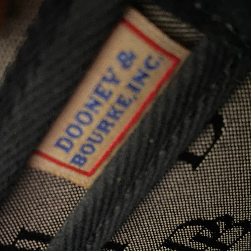 Dooney and Bourke Patterned Gray Handbag with Black Handles - Picture 8 of 11